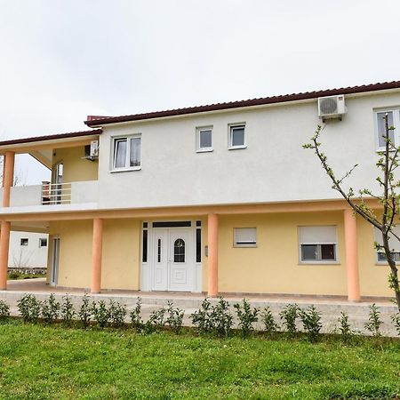 Apartments And Rooms Mara I Pavo Medjugorje Exterior photo