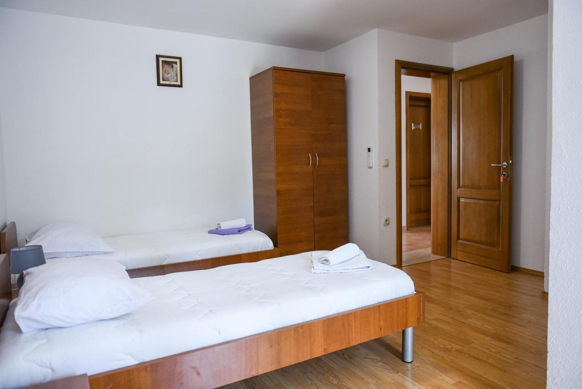 Apartments And Rooms Mara I Pavo Medjugorje Exterior photo